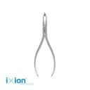 Cleste Weingart mic Ixion